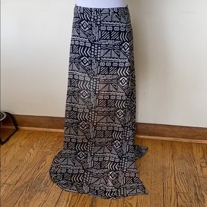 SOLD Geometric Pattern Black and White Long Skirt